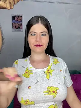 Snapshot of Hotnightsexxx chatting on 02.14.25 Hotnightsexxx online show from 02.14.25