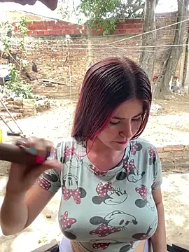 Snapshot of Hotnightsexxx chatting on 09.15.25 Hotnightsexxx online show from 09.15.25