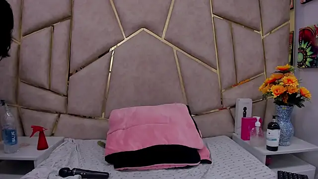 Snapshot of Kloe_Candy1 chatting on 02.02.26 Kloe Candy1 online show from 02.02.26