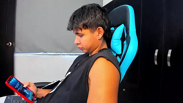 Bray Kevin online show from 10.15.25