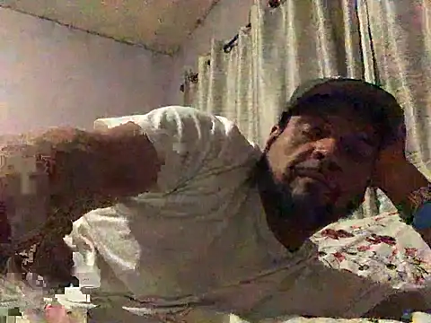 Snapshot of MrDickUdown24_7 chatting on 02.24.25 MrDickUdown24 7 online show from 02.24.25