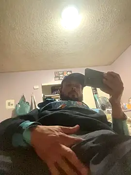 Snapshot of MrDickUdown24_7 chatting on 10.16.25 MrDickUdown24 7 online show from 10.16.25