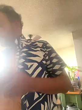 Snapshot of MrDickUdown24_7 chatting on 10.18.25 MrDickUdown24 7 online show from 10.18.25