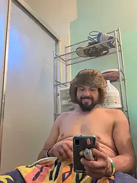 Snapshot of MrDickUdown24_7 chatting on 11.19.25 MrDickUdown24 7 online show from 11.19.25