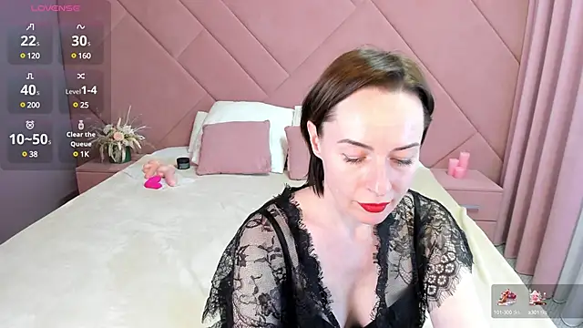 Jaqueline Richardson online show from 02.10.25