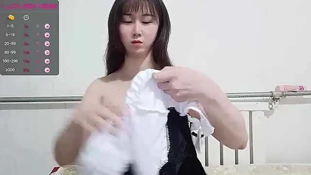 Snapshot of mimi-yangyang chatting on 12.29.24 mimi-yangyang online show from 12.29.24