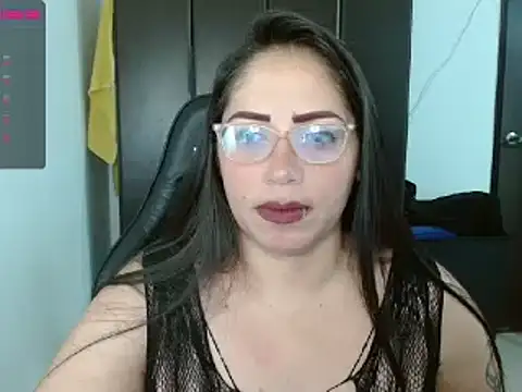 Snapshot of natashasmithe chatting on 02.01.25 natashasmithe online show from 02.01.25