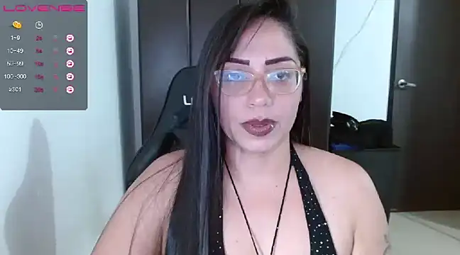 Snapshot of natashasmithe chatting on 02.03.25 natashasmithe online show from 02.03.25