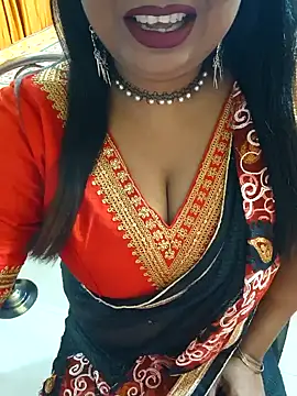 Snapshot of YR-SHIVANI chatting on 12.28.24 YR-SHIVANI online show from 12.28.24