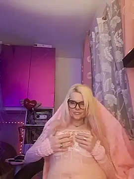 Angeldevilus online show from 02.06.25