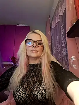 Angeldevilus online show from 02.28.25