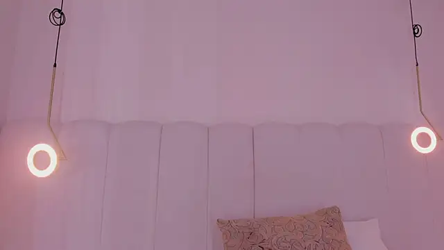 Snapshot of Abby-me chatting on 02.27.26 Abby-me online show from 02.27.26