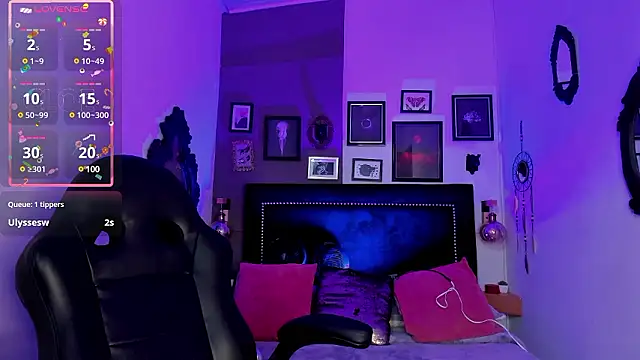 Snapshot of _cloe_martinez chatting on 12.06.24 cloe martinez online show from 12.06.24