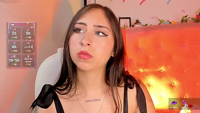 Snapshot of _cloe_martinez chatting on 02.11.25 cloe martinez online show from 02.11.25