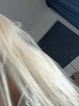 Snapshot of violettabunny03 chatting on 02.03.26 violettabunny03 online show from 02.03.26