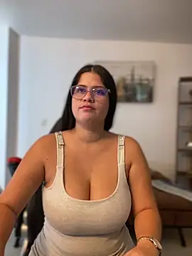 Snapshot of Natalia_Cleark09 chatting on 03.15.25 Natalia Cleark09 online show from 03.15.25