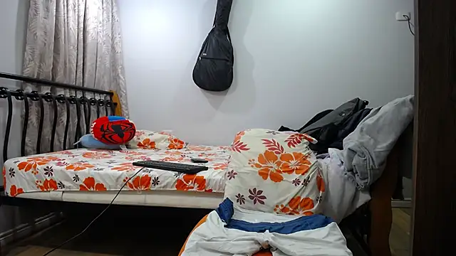 Snapshot of Iam_yourbabyprincess_XD chatting on 01.15.25 Iam yourbabyprincess XD online show from 01.15.25