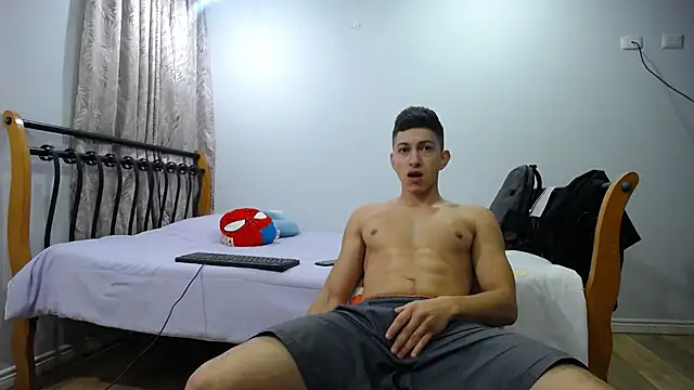 Snapshot of Iam_yourbabyprincess_XD chatting on 02.24.25 Iam yourbabyprincess XD online show from 02.24.25