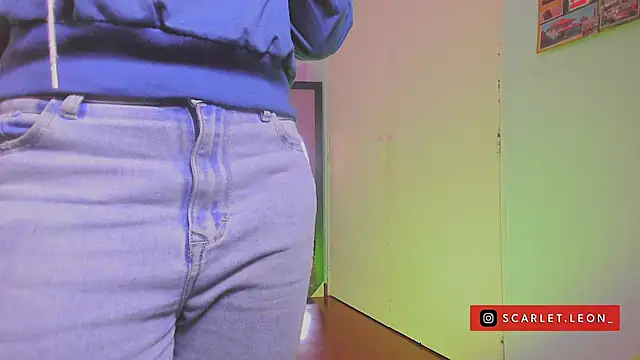 Scarletleon77 online show from 02.11.25