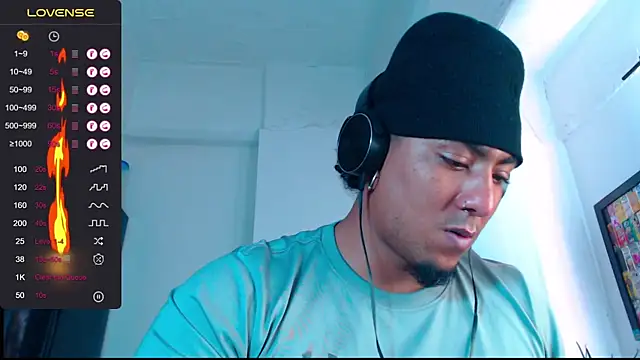 yosoy enzo2020 online show from 12.06.24