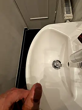 Snapshot of thesmiledoc chatting on 01.16.25 thesmiledoc online show from 01.16.25