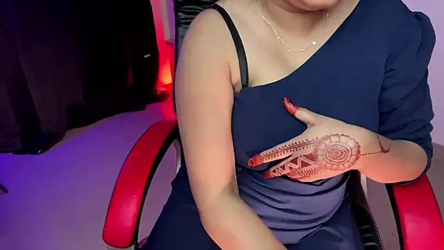 Snapshot of tigress_kashish chatting on 01.29.25 tigress kashish online show from 01.29.25