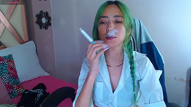 Erika Stevens online show from 09.27.25