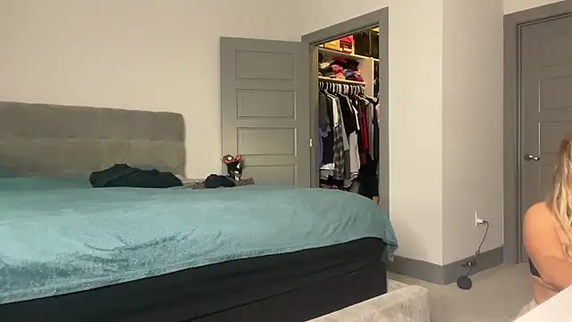 ElenaErickson online show from 12.19.24