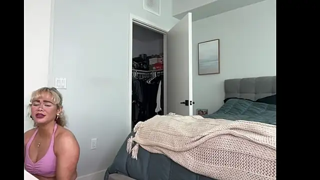 ElenaErickson online show from 10.22.25