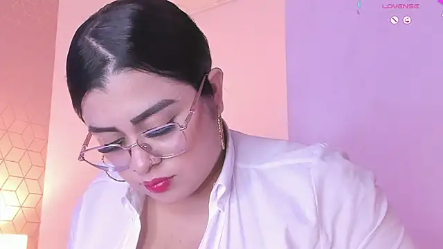 Snapshot of Emilyboobss chatting on 03.15.25 Emilyboobss online show from 03.15.25