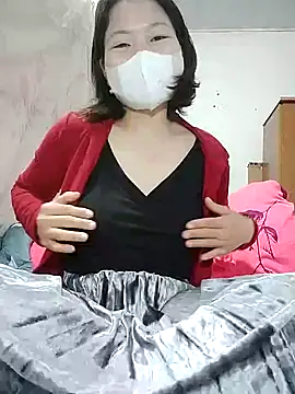 Snapshot of Anna_Toy19 chatting on 02.13.25 Anna Toy19 online show from 02.13.25