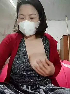 Snapshot of Anna_Toy19 chatting on 02.14.25 Anna Toy19 online show from 02.14.25
