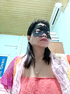 Snapshot of Anna_Toy19 chatting on 11.21.25 Anna Toy19 online show from 11.21.25