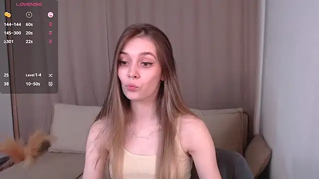 Snapshot of _Little_Imp_ chatting on 03.03.25 Little Imp online show from 03.03.25