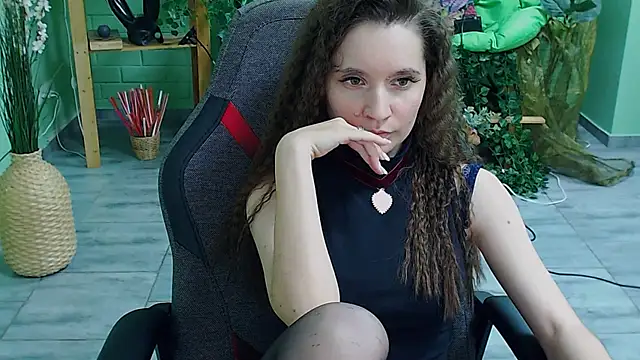 Miss Barbara  online show from 03.03.25