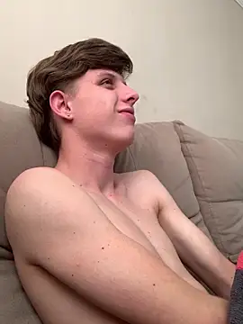 Snapshot of Diego17age chatting on 09.15.25 Diego17age online show from 09.15.25