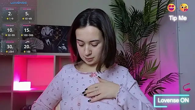 SweetieKendl online show from 03.01.26