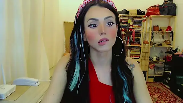 Sophie Fantasys online show from 12.04.25