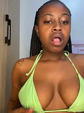 hot daily online show from 12.08.24