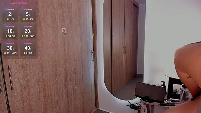 KattyPortman online show from 11.30.25