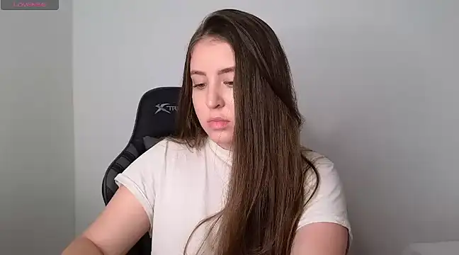 Snapshot of Daivis_17 chatting on 12.11.24 Daivis 17 online show from 12.11.24