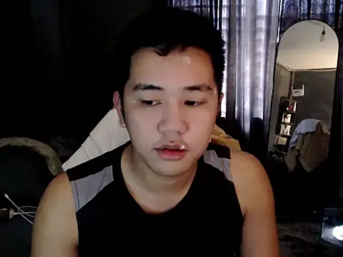 xgregor07 online show from 12.02.25