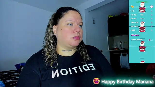 Snapshot of mariana_maze chatting on 12.26.24 mariana maze online show from 12.26.24