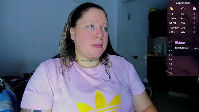 Snapshot of mariana_maze chatting on 01.08.25 mariana maze online show from 01.08.25