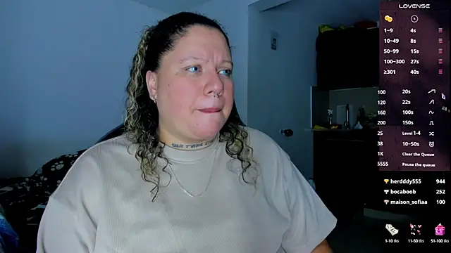 Snapshot of mariana_maze chatting on 01.09.25 mariana maze online show from 01.09.25