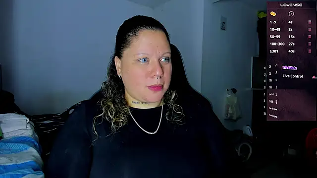 Snapshot of mariana_maze chatting on 01.27.25 mariana maze online show from 01.27.25