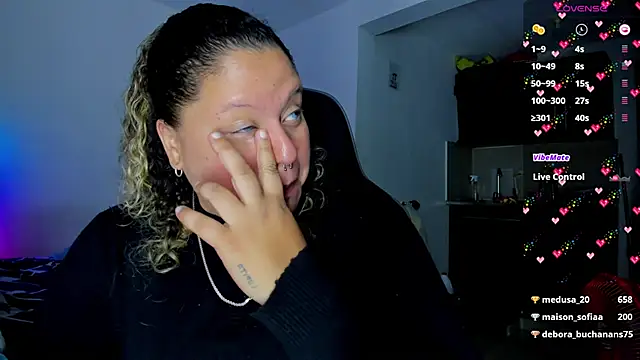 Snapshot of mariana_maze chatting on 01.31.25 mariana maze online show from 01.31.25