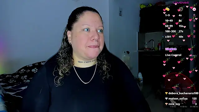 Snapshot of mariana_maze chatting on 02.06.25 mariana maze online show from 02.06.25