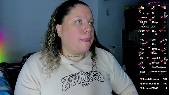 Snapshot of mariana_maze chatting on 02.08.25 mariana maze online show from 02.08.25