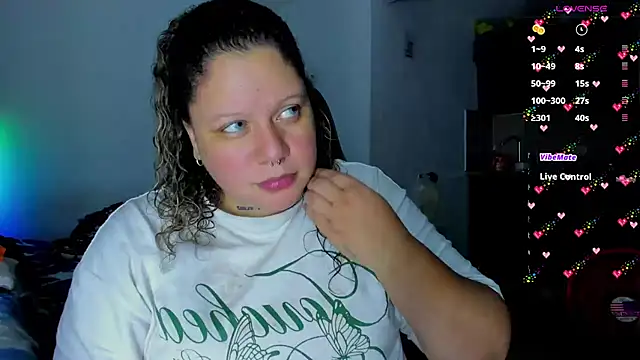 Snapshot of mariana_maze chatting on 02.11.25 mariana maze online show from 02.11.25